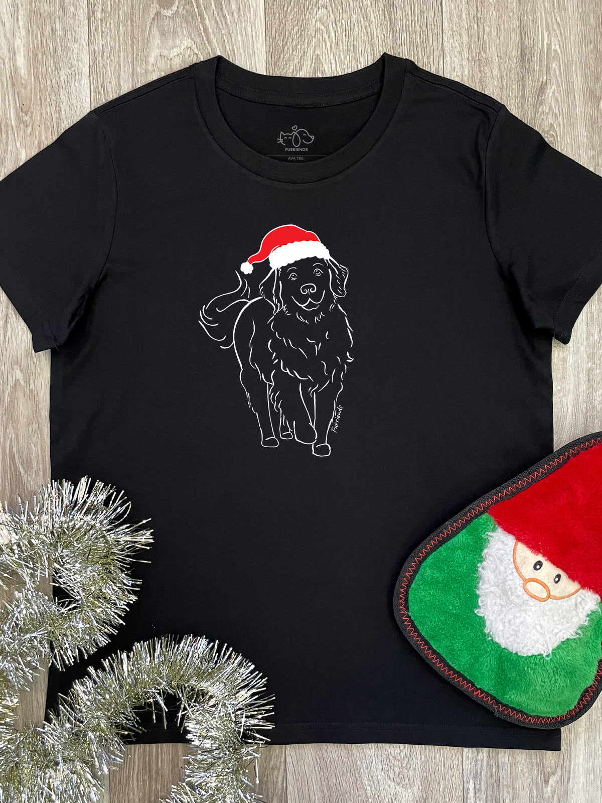 Golden Retriever Christmas Edition Ava Women&#39;s Regular Fit Tee