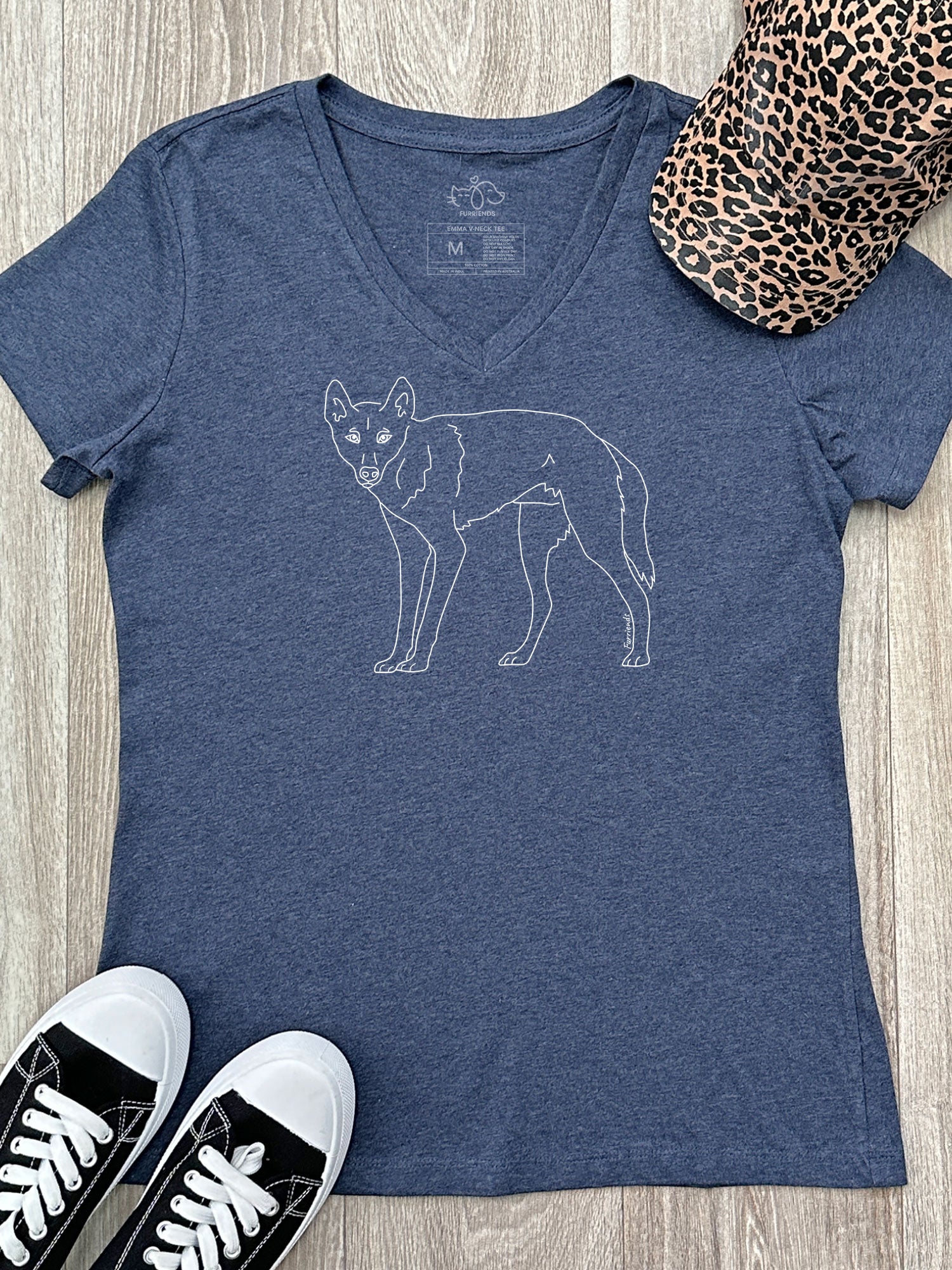 Dingo Emma V-Neck Tee