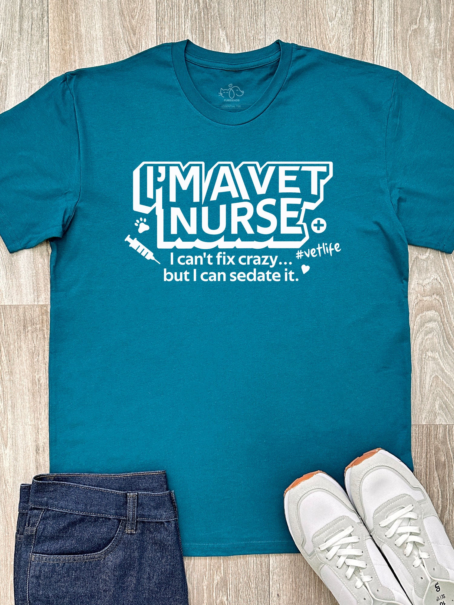 I'm A Vet Nurse Essential Unisex Tee