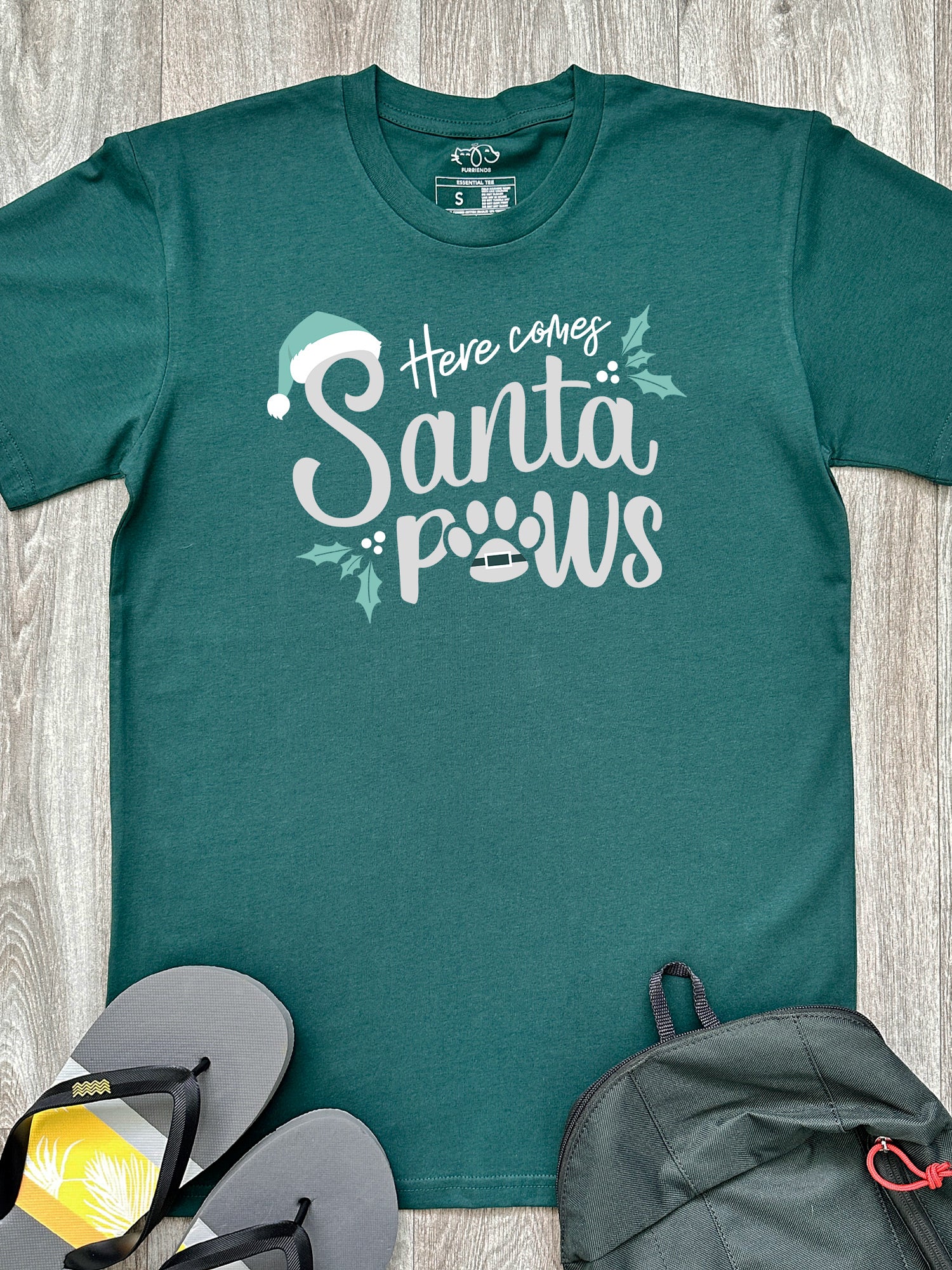 Here Comes Santa Paws Essential Unisex Tee