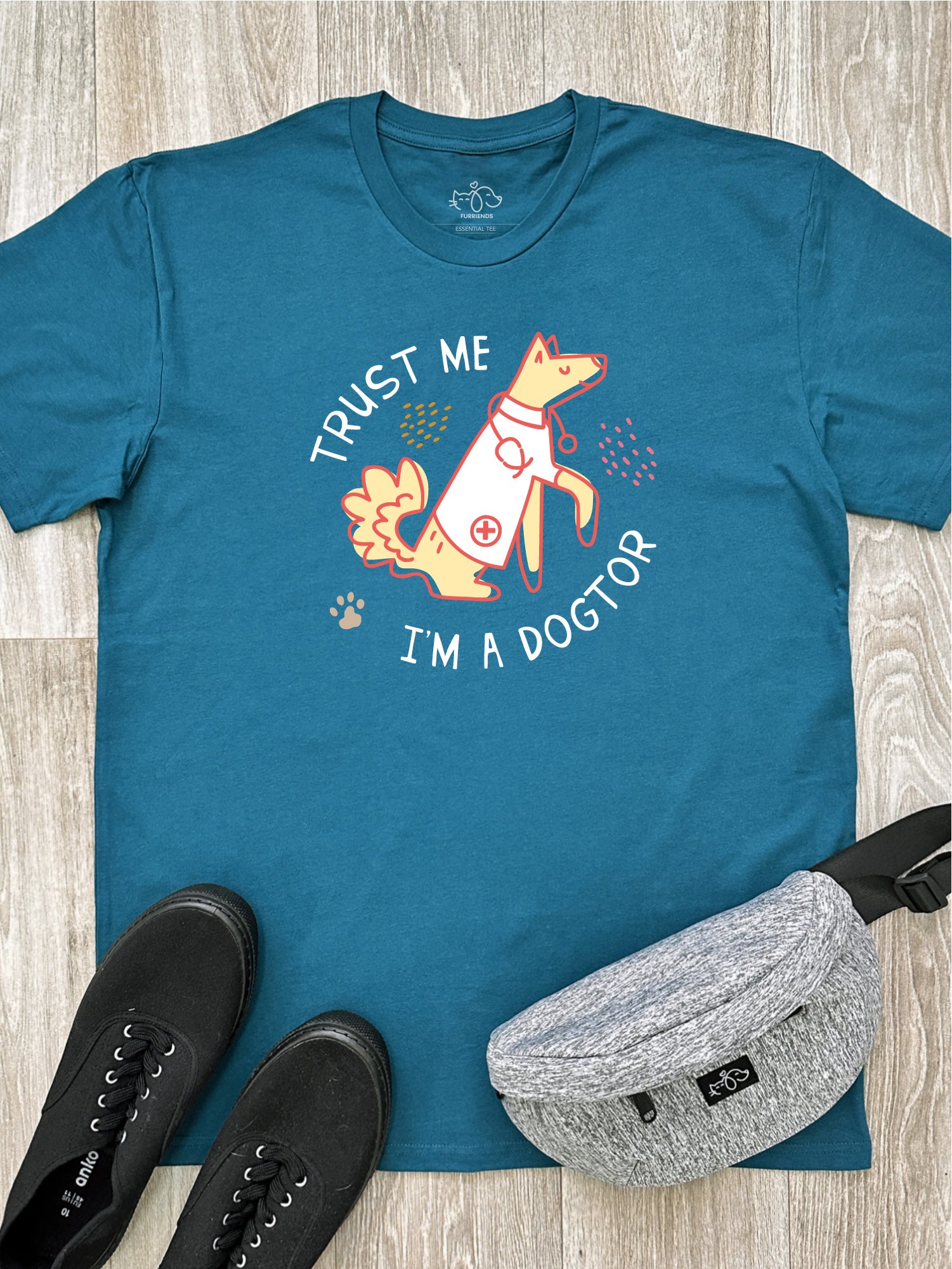 Trust Me I'm A Dogtor Essential Unisex Tee