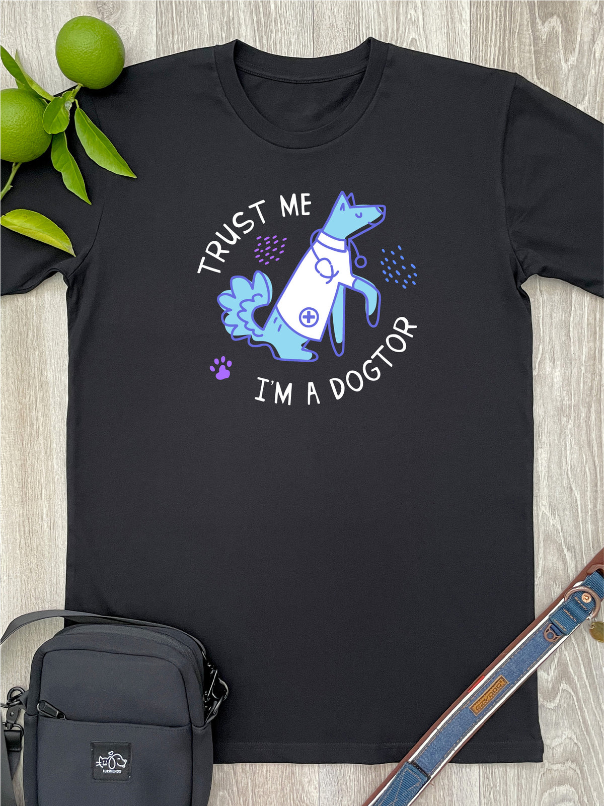 Trust Me I&#39;m A Dogtor Essential Unisex Tee