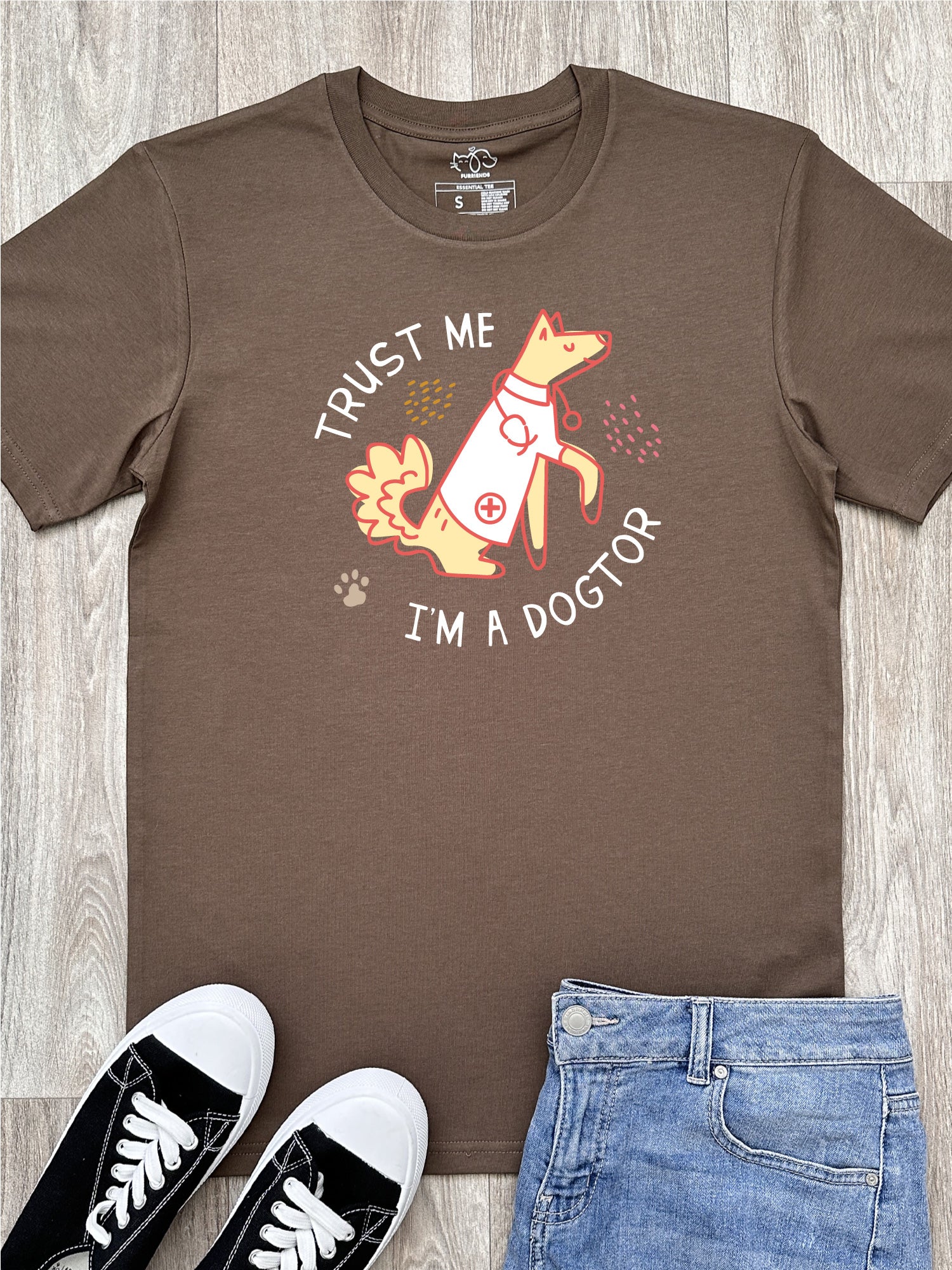 Trust Me I'm A Dogtor Essential Unisex Tee