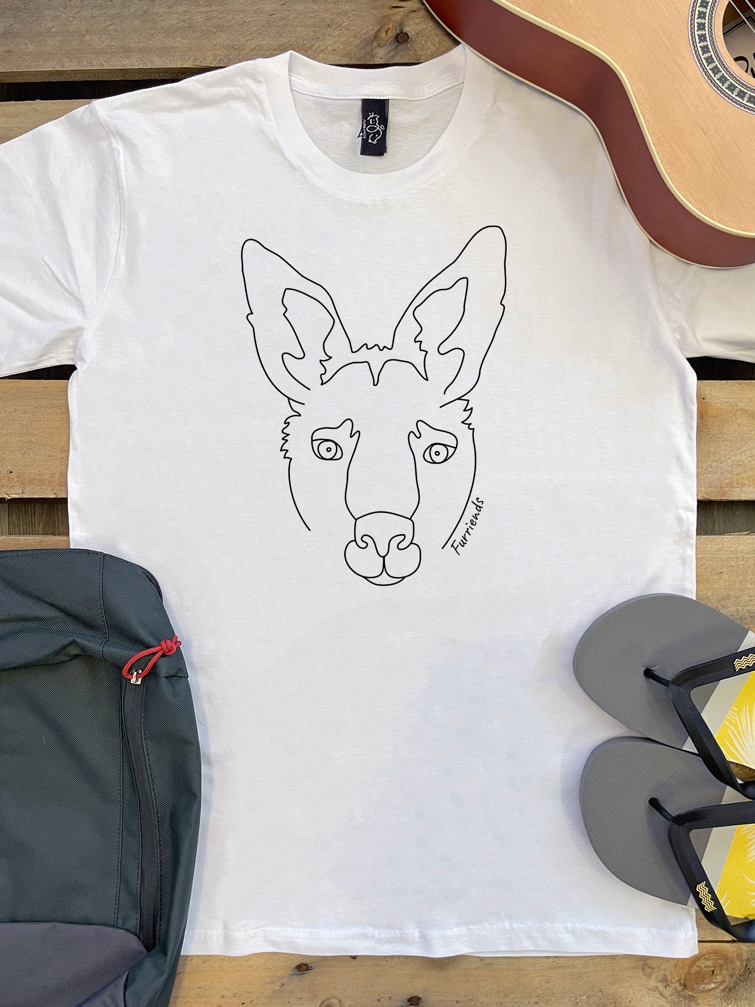 Kangaroo Essential Unisex Tee