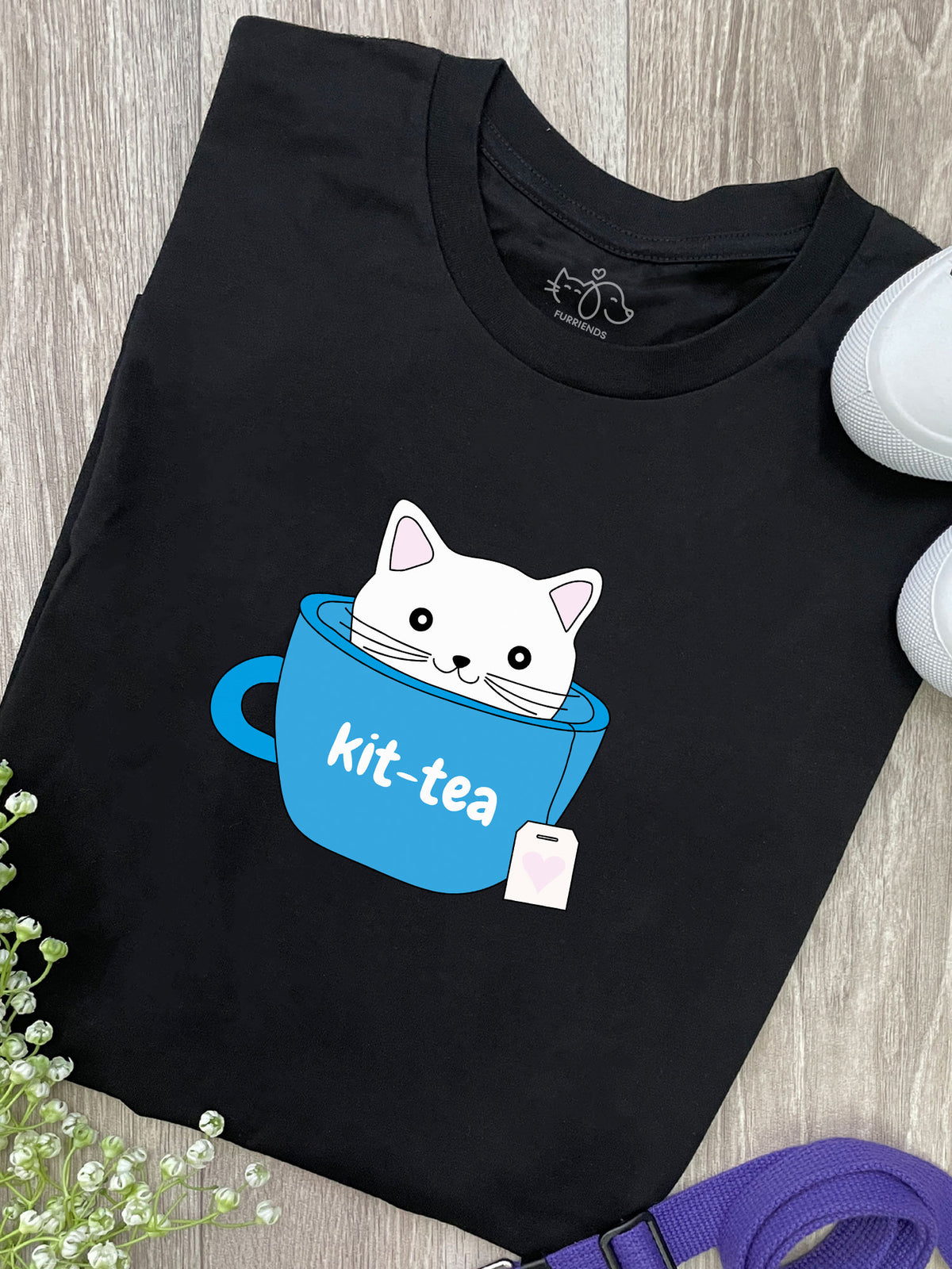 Kit-Tea Cat Ava Women&#39;s Regular Fit Tee