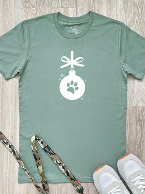 Pet Lovers Christmas Essential Unisex Tee